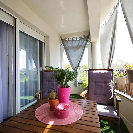 Aurora Apartman Zadar